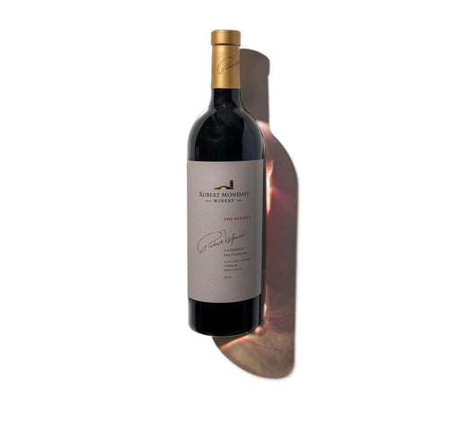 A bottle of 2017 Reserve To Kalon Vineyard Cabernet Sauvignon Napa Valley on a white background.