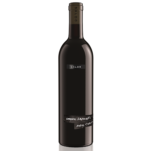 SALDO Carbonic Zinfandel bottle on transparent backround